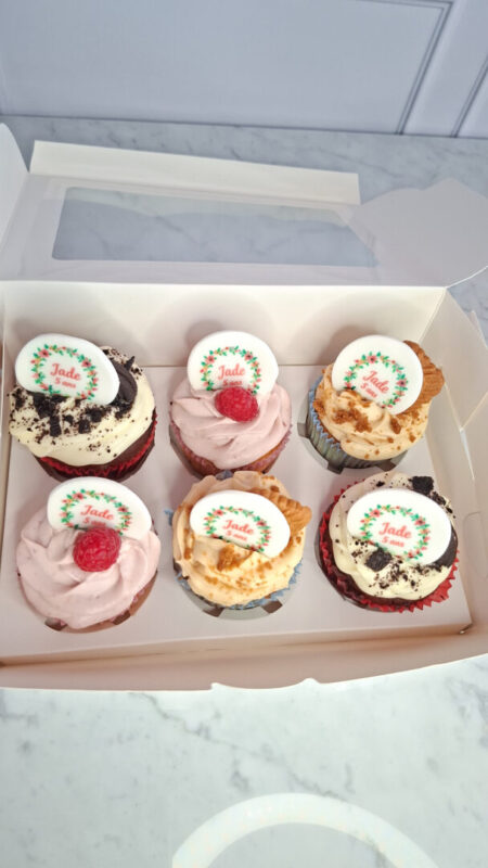 toqueyi cupcakes personnalisables e1791410626398